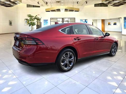 Used 2024 Honda Accord EX image 6