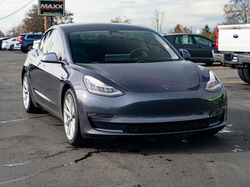 Used 2020 Tesla Model 3 Long Range AWD/4WD image 2