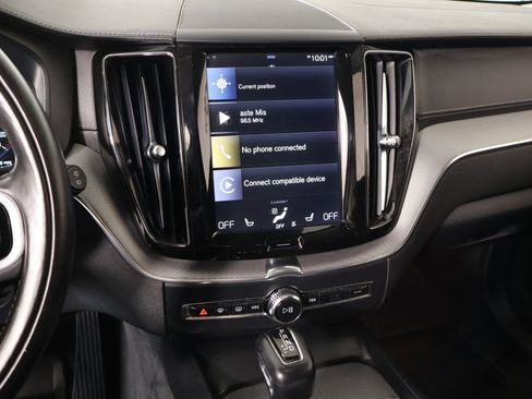 Used 2018 Volvo XC60 T5 Inscription w/ Convenience Package AWD/4WD image 5