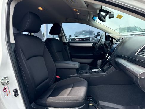 Used 2019 Subaru Legacy 2.5i Premium AWD/4WD image 22