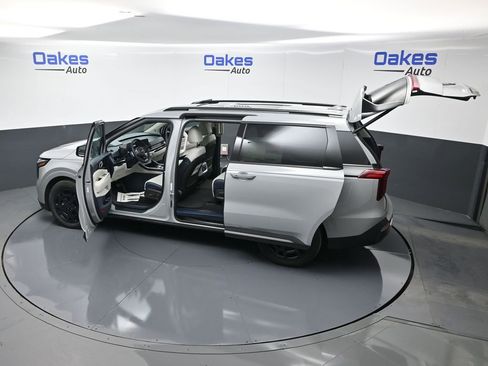 New 2026 Kia Carnival SX Prestige FWD image 63