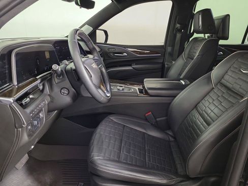 Used 2023 Cadillac Escalade Sport Platinum w/ LPO, ONYX Package AWD/4WD image 22
