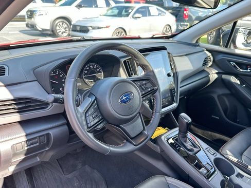 Used 2024 Subaru Crosstrek 2.5i Limited AWD/4WD image 10