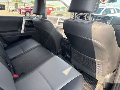 Used 2023 Toyota 4Runner SR5 Premium w/ Moonroof Package AWD/4WD image 25