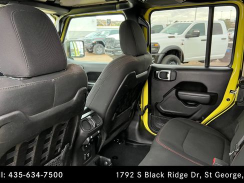 Used 2022 Jeep Wrangler Unlimited Rubicon image 19