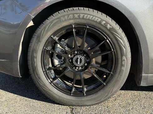 Used 2020 Ford Fusion SE image 15