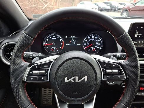 Certified 2022 Kia Forte GT w/ GT2 Package image 21