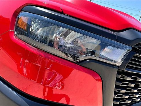 Used 2025 RAM 1500 Classic Warlock AWD/4WD image 32