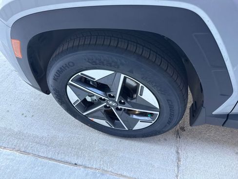 New 2026 Hyundai Tucson SEL image 12