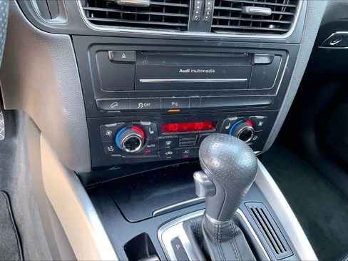 Used 2012 Audi Q5 3.2 Premium Plus AWD/4WD image 32