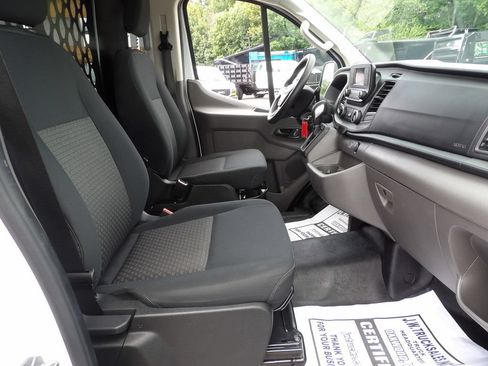 Used 2025 Ford Transit 250 Low Roof w/ Exterior Upgrade Package RWD image 32