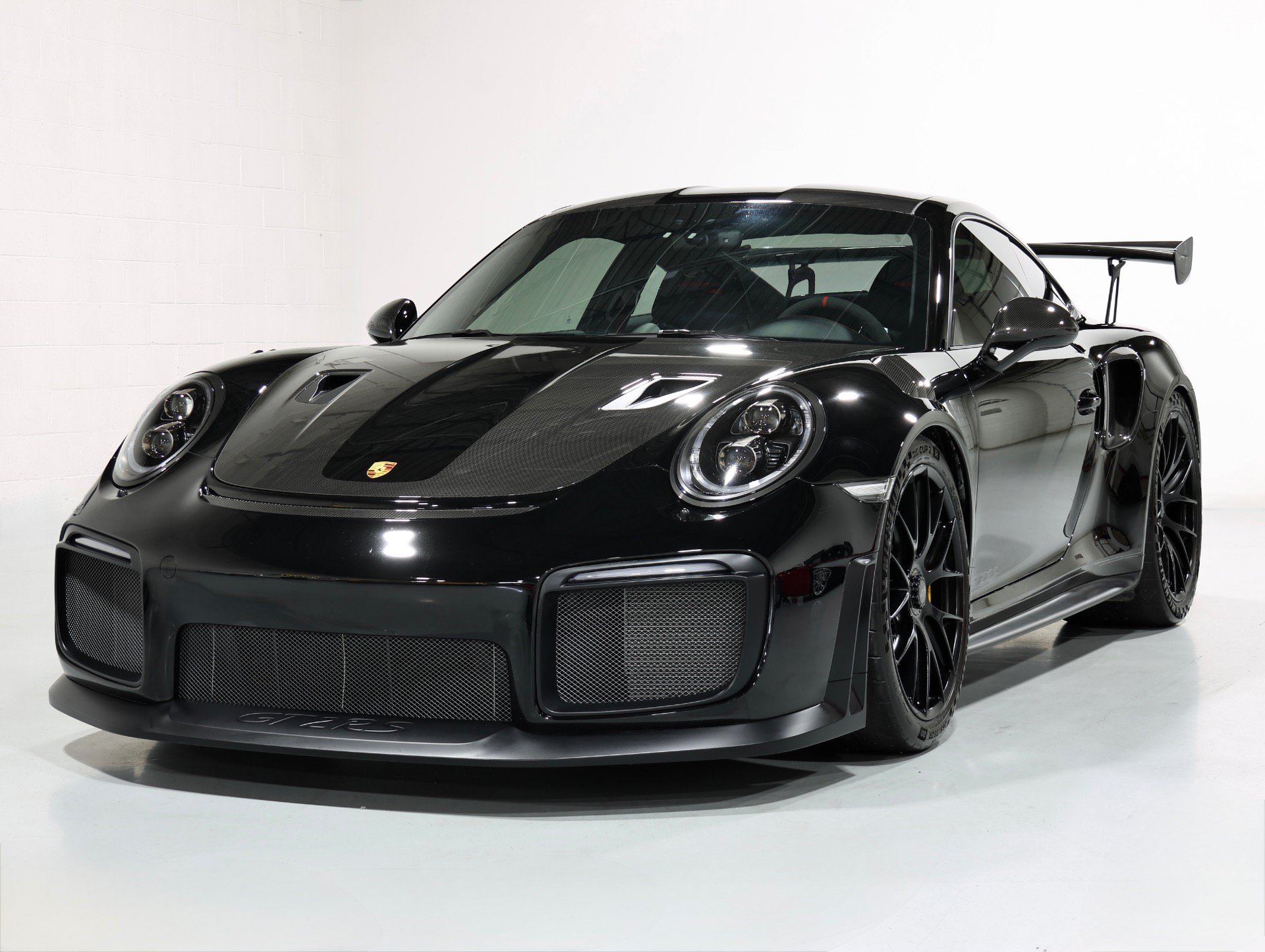Used 2018 Porsche 911 GT2 RS RWD image 59