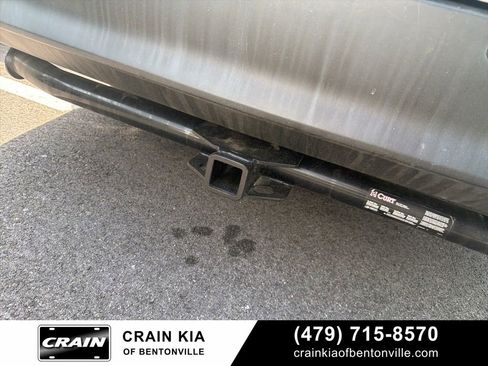 Used 2022 Toyota Sienna XLE FWD image 5