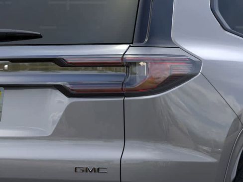 New 2026 GMC Acadia Denali Ultimate image 11