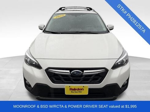 Used 2023 Subaru Crosstrek 2.0i Premium image 2