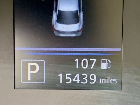 Used 2025 Nissan Sentra S image 19