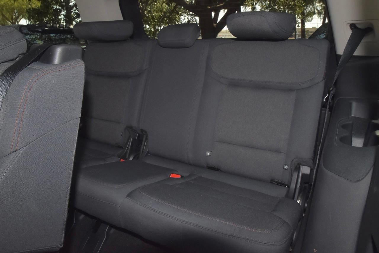 Used 2025 Ford Expedition Active RWD image 15