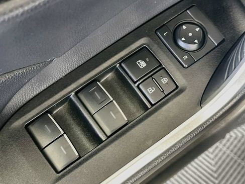 Certified 2025 Toyota RAV4 XLE FWD image 20