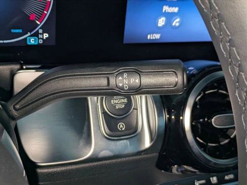 New 2026 Mercedes-Benz GLB 250 image 12
