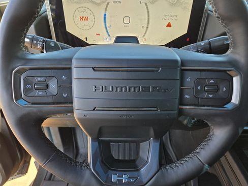 Used 2024 GMC Hummer EV 3X image 22