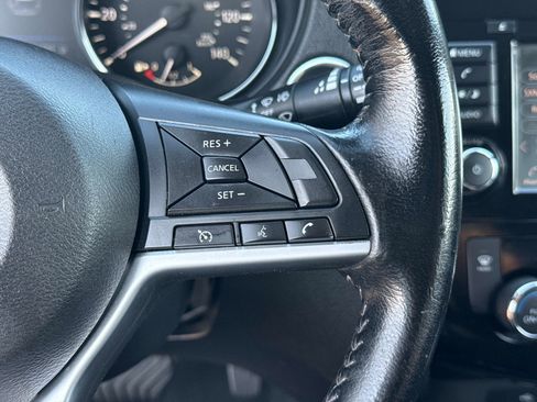 Used 2020 Nissan Rogue SV AWD/4WD image 31