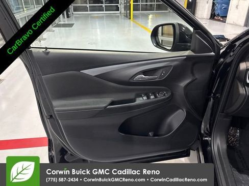 Certified 2025 Buick Envista Preferred w/ Convenience I Package FWD image 14