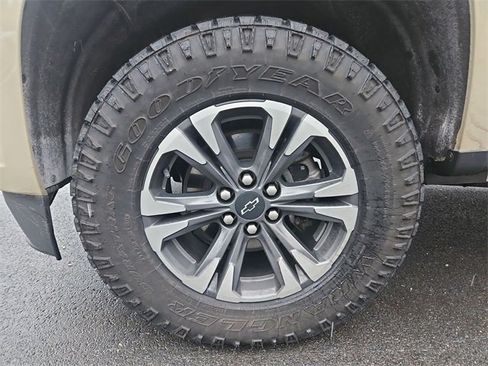 Used 2022 Chevrolet Colorado Z71 image 7