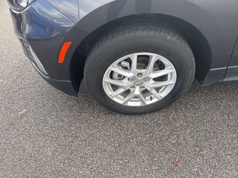 Used 2023 Chevrolet Equinox LT image 10