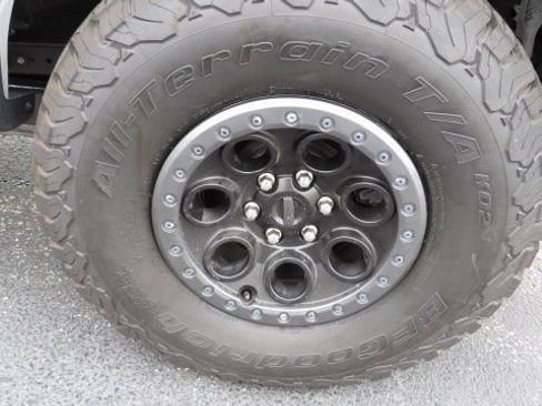 Certified 2022 Ford F150 Raptor w/ Raptor 37 Performance Package image 32