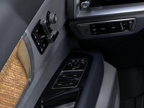 New 2026 Cadillac Vistiq Premium Luxury w/ LPO, Premium Carpet Package AWD/4WD image 22