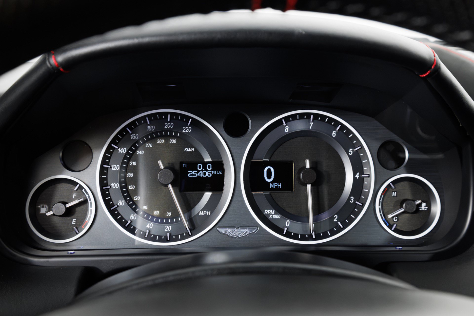 Used 2009 Aston Martin DBS Coupe RWD image 7