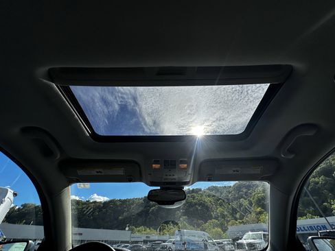 Used 2015 Chevrolet Malibu LT w/ Power Convenience Package image 18