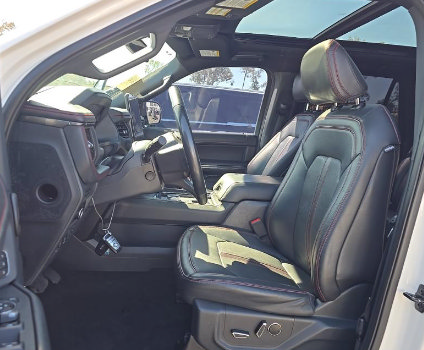 Used 2023 Ford Expedition Max Limited RWD image 10