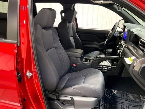 New 2026 Toyota Tacoma SR5 AWD/4WD image 32