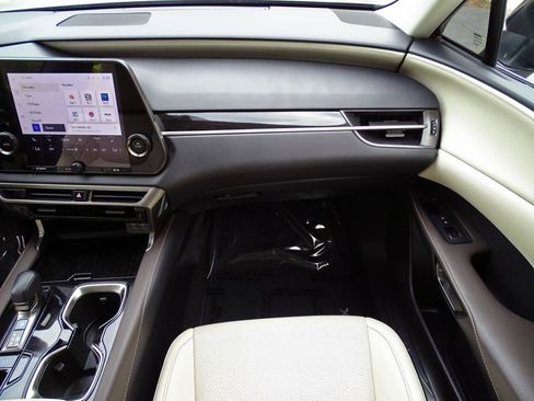 Used 2023 Lexus RX 350 FWD image 31