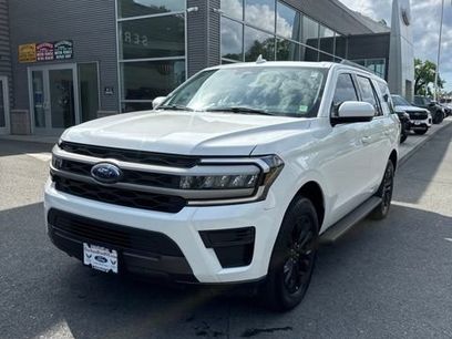Used 2024 Ford Expedition XLT