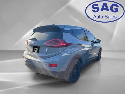 Used 2019 Chevrolet Bolt LT FWD image 3