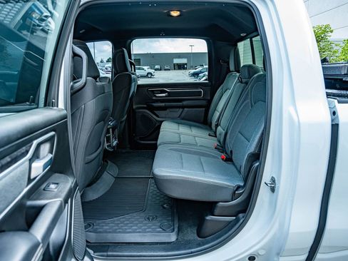 Used 2022 RAM 1500 Big Horn AWD/4WD image 33
