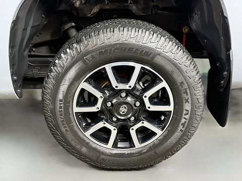 Used 2018 Toyota Tundra Limited w/ TRD Off Road Package image 29