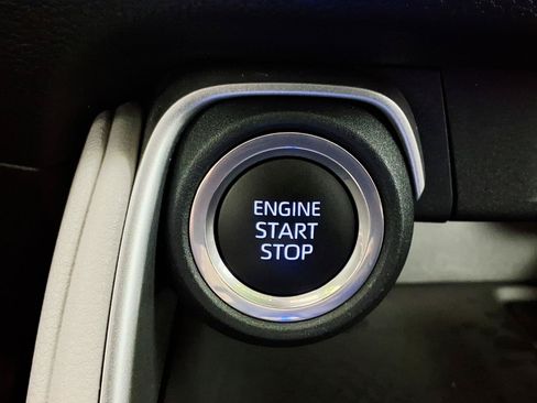 Used 2024 Toyota Grand Highlander AWD image 23