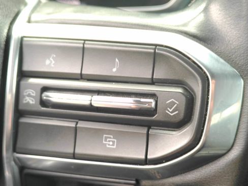 Used 2023 GMC Canyon Elevation w/ Convenience Package AWD/4WD image 23