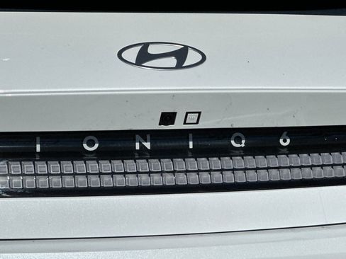 Used 2024 Hyundai Ioniq 6 SEL RWD image 26