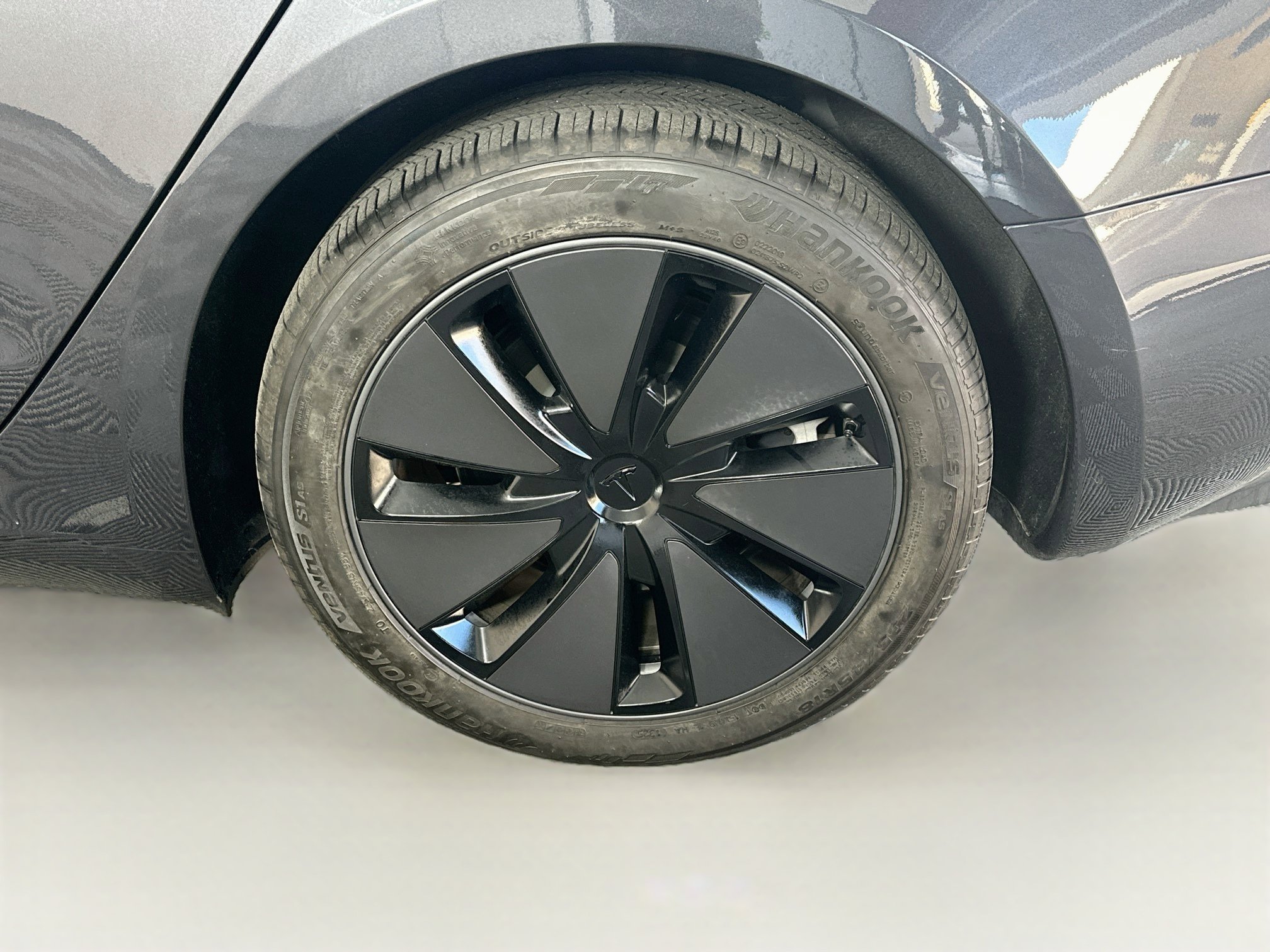 Used 2025 Tesla Model 3 RWD image 11