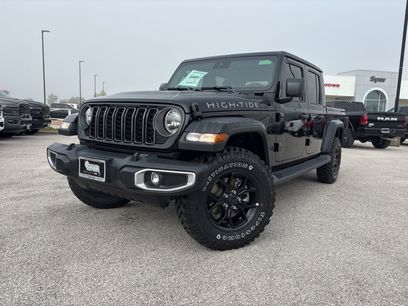 New 2025 Jeep Gladiator Sport