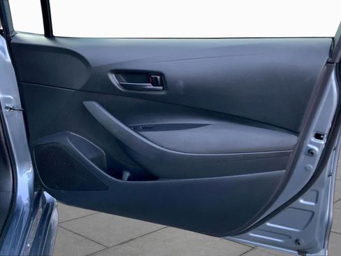 Used 2025 Toyota Corolla LE FWD image 20