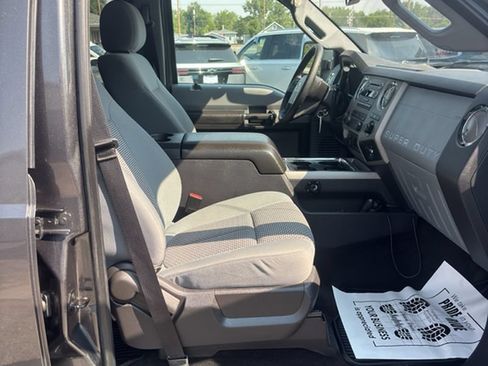 Used 2016 Ford F250 XLT w/ Advanced Security Group AWD/4WD image 13
