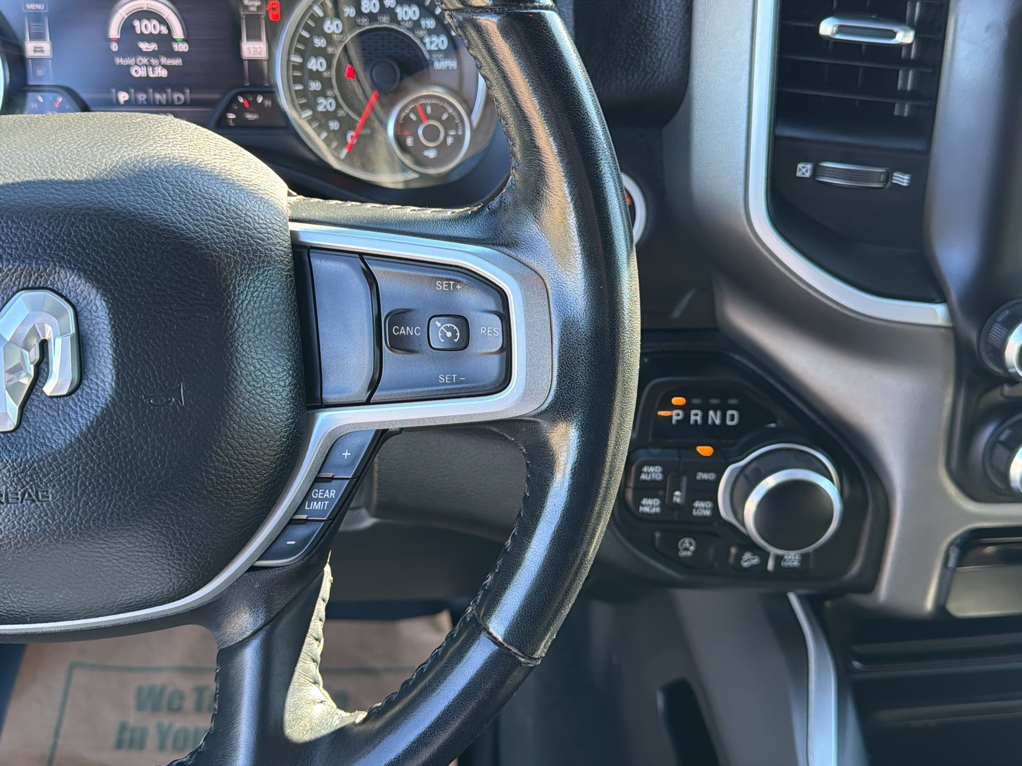 Used 2022 RAM 1500 Big Horn AWD/4WD image 30