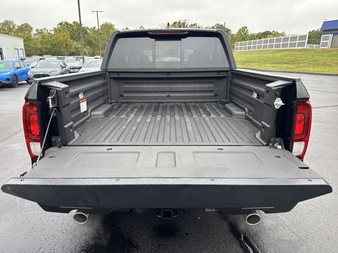 New 2026 Honda Ridgeline Black Edition image 13