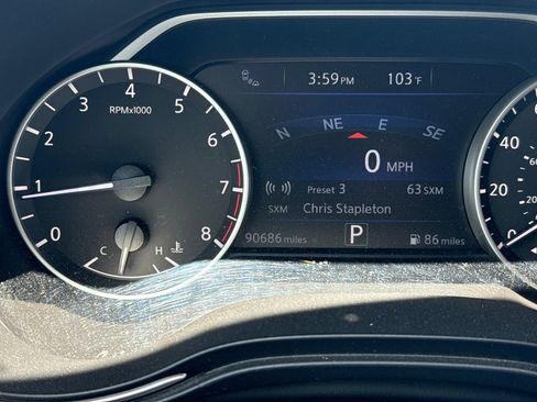 Used 2016 Nissan Maxima Platinum w/ Interior Lighting Package FWD image 13