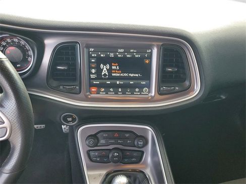 Used 2021 Dodge Challenger R/T Scat Pack w/ Dynamics Package image 15